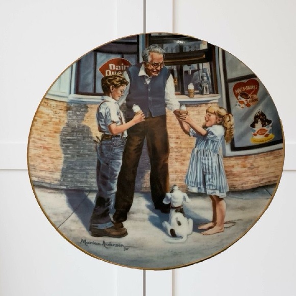 Dairy Queen Advertising Collectible 50th Anniversary 1990 Sharing A Treat - Picture 1 of 3